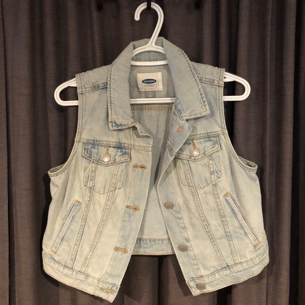 Light distressed denim vest